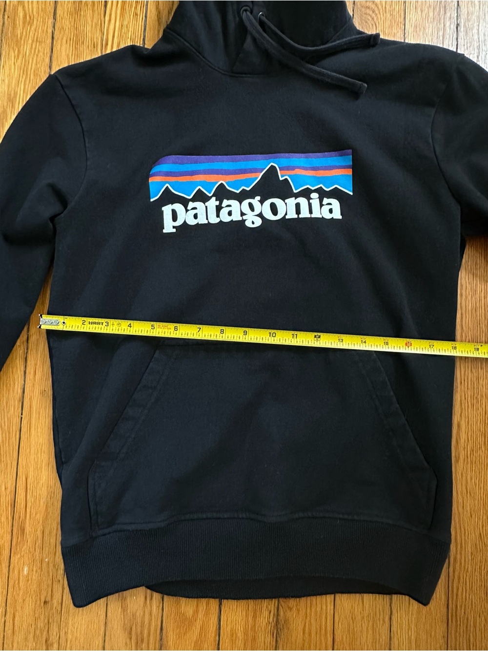 Patagonia Men's P-6 Logo Uprisal Hoodie Black Pullover Sweatshirt Size S 1100 - Picture 4 of 6